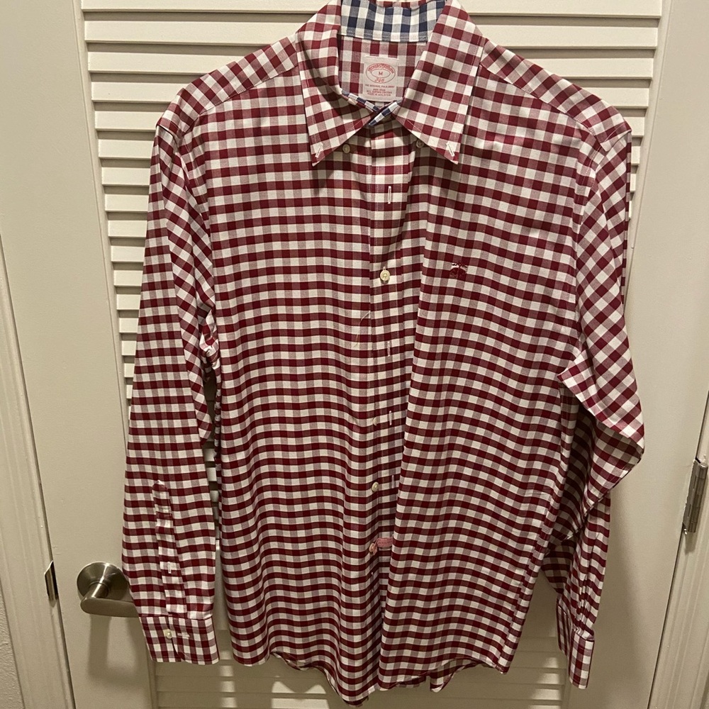 Brooks brothers dress shirt size M